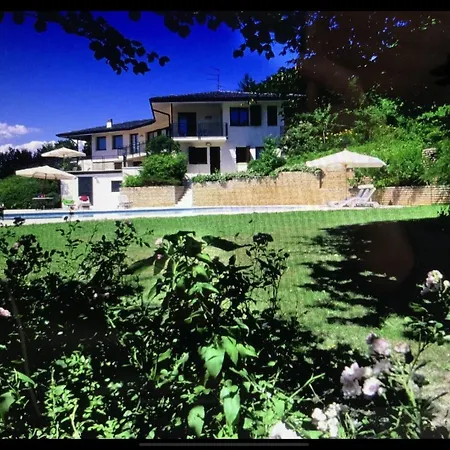 Villa Acero